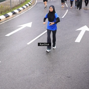Runner Photo 7946635