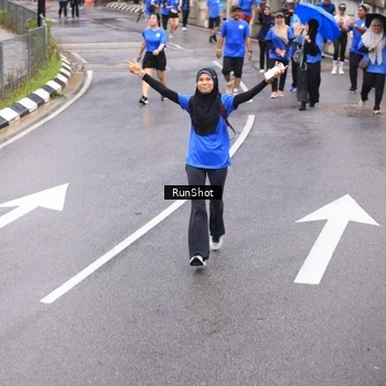 Runner Photo 7946638
