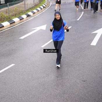 Runner Photo 7946641