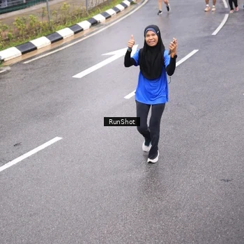 Runner Photo 7946642