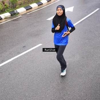 Runner Photo 7946647