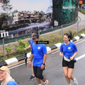 Runner Photo 7946731