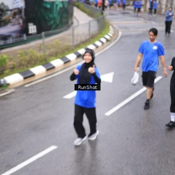 Runner Photo 7946778