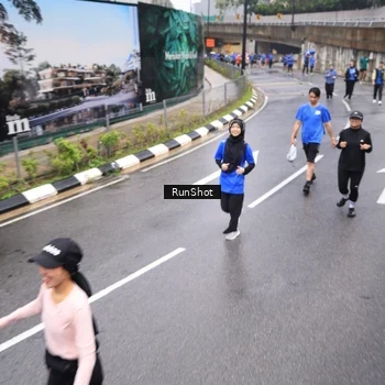 Runner Photo 7946780