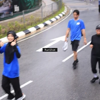 Runner Photo 7946789