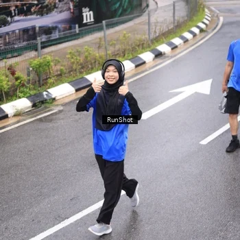 Runner Photo 7946791