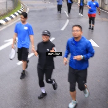 Runner Photo 7946794