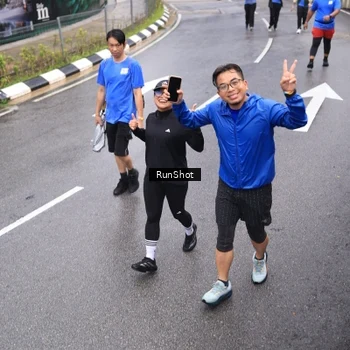 Runner Photo 7946797