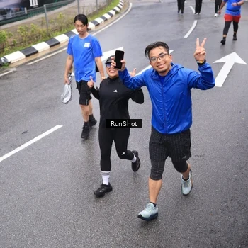 Runner Photo 7946800