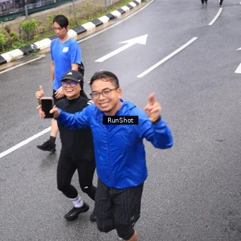 Runner Photo 7946813