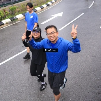 Runner Photo 7946825