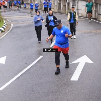 Runner Photo 7946826
