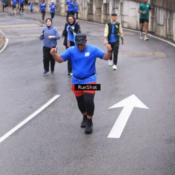 Runner Photo 7946829