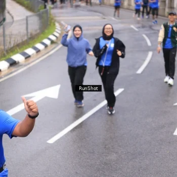 Runner Photo 7946850