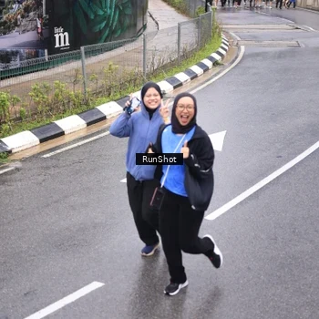 Runner Photo 7946870