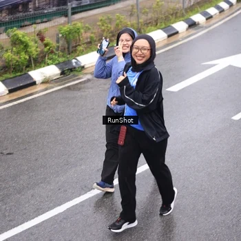 Runner Photo 7946877