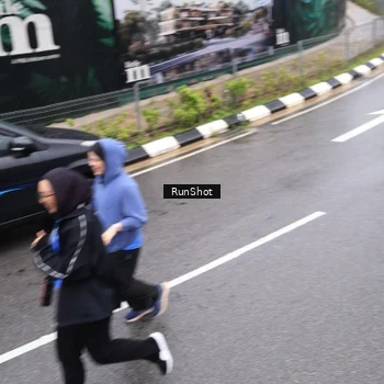 Runner Photo 7946894