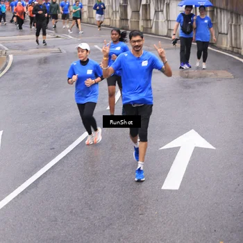 Runner Photo 7946934