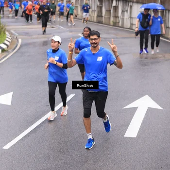 Runner Photo 7946936