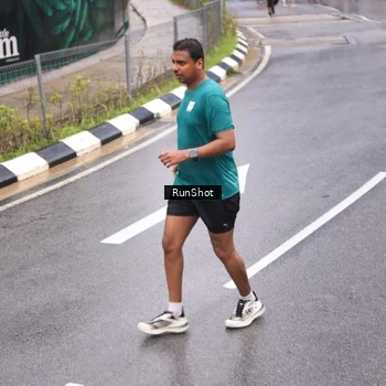 Runner Photo 7946941