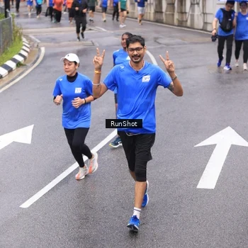 Runner Photo 7946942