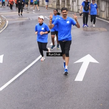 Runner Photo 7946943