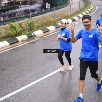 Runner Photo 7946957