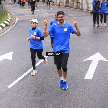 Runner Photo 7946959