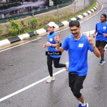 Runner Photo 7946960
