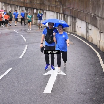 Runner Photo 7946985