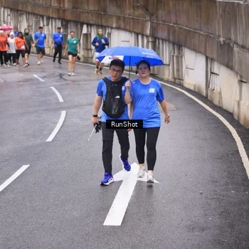 Runner Photo 7946988