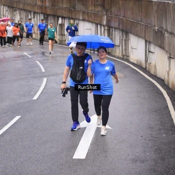 Runner Photo 7946990