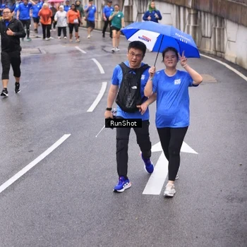 Runner Photo 7946994