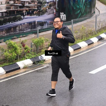 Runner Photo 7947030