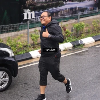 Runner Photo 7947036