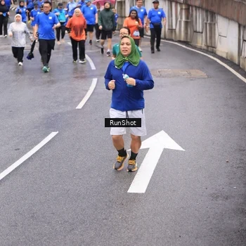 Runner Photo 7947047
