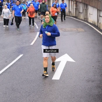 Runner Photo 7947048