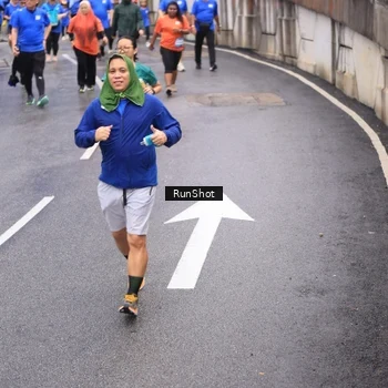 Runner Photo 7947049