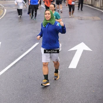 Runner Photo 7947052
