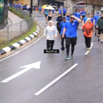 Runner Photo 7947087