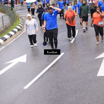 Runner Photo 7947094