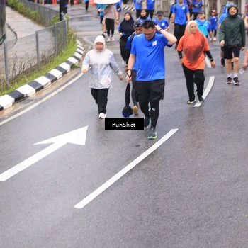 Runner Photo 7947098