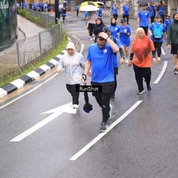 Runner Photo 7947107