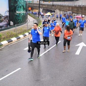 Runner Photo 7947118