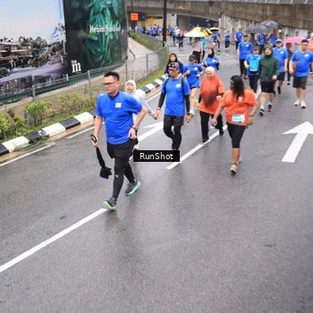 Runner Photo 7947126