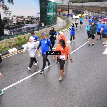 Runner Photo 7947148