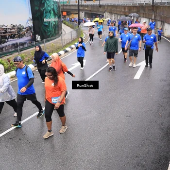 Runner Photo 7947159