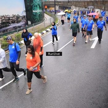 Runner Photo 7947161