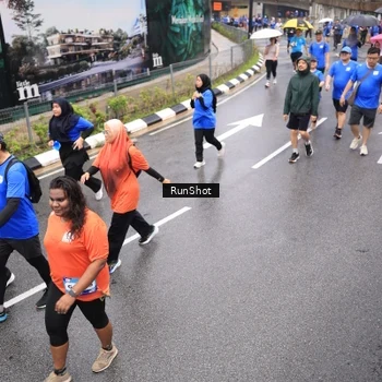 Runner Photo 7947168
