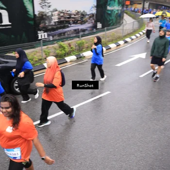 Runner Photo 7947171